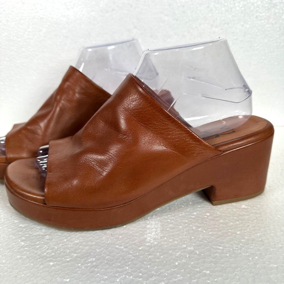 Miz Mooz Gwen Leather Platform Slip On Sandals Women's 41 / 11 Brown 2.5" Heel - Picture 1 of 13
